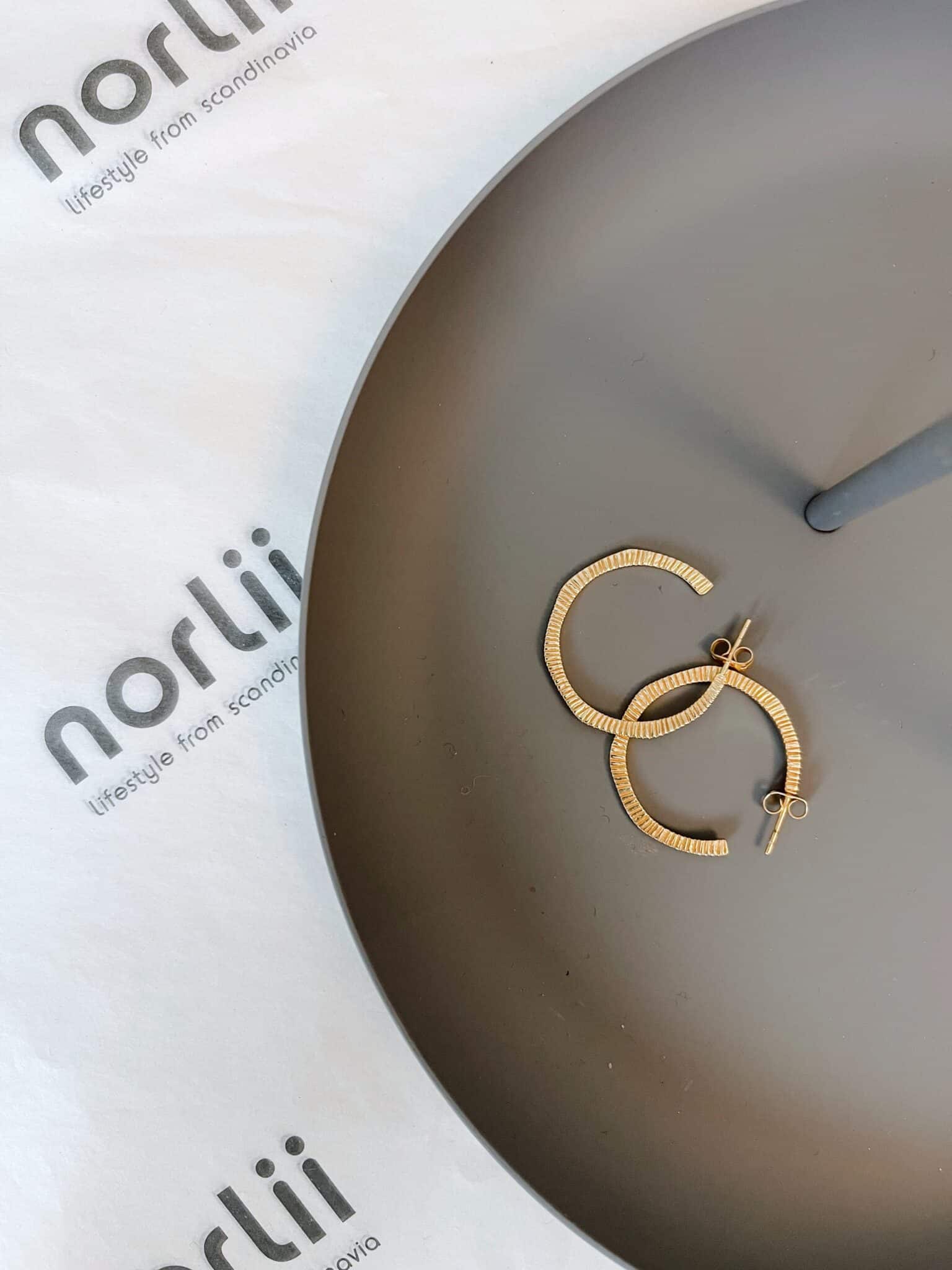 Øreringe, messing og 18K guld, Ib Laursen - Billede 4